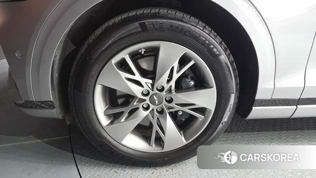 Genesis GV70 id 4388173 из Кореи 29