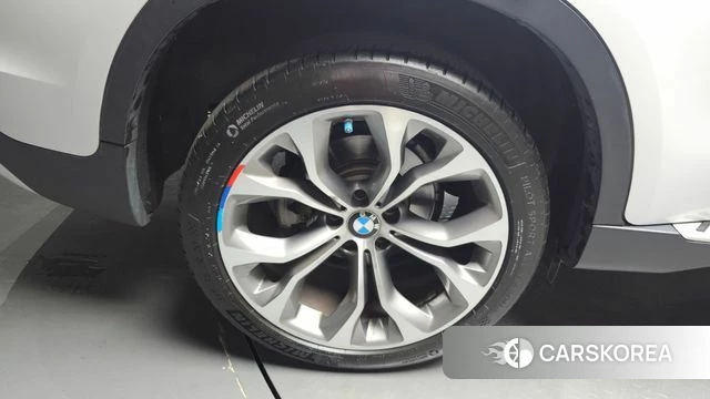 BMW X6 (F16) id 4658256 из Кореи 14