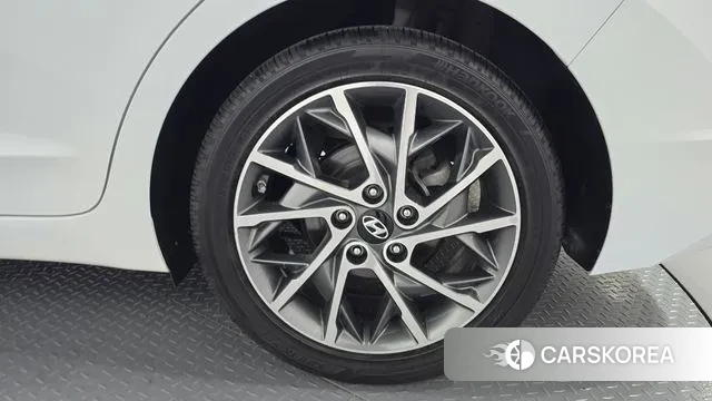 Hyundai The New Avante AD id 2991215 из Кореи 15