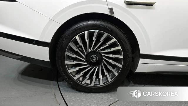 Hyundai Grandeur Hybrid (GN7) id 4230755 из Кореи 15