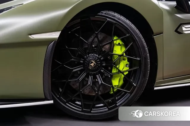 Lamborghini Huracan 2023 Коричневый из Кореи, фото 5