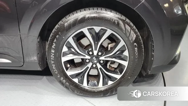 Kia Carnival 4th generation id 3385139 из Кореи 15