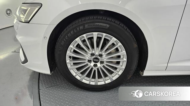 Audi A6 (C8) id 3878780 из Кореи 15