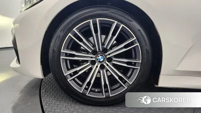 BMW 3 Series (G20) id 3573644 из Кореи 15