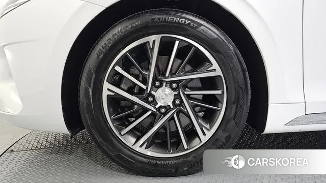 Hyundai The New Grandeur IG id 3540463 из Кореи 15