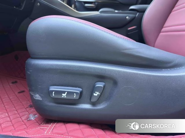 Lexus NX id 4241145 из Китая 19