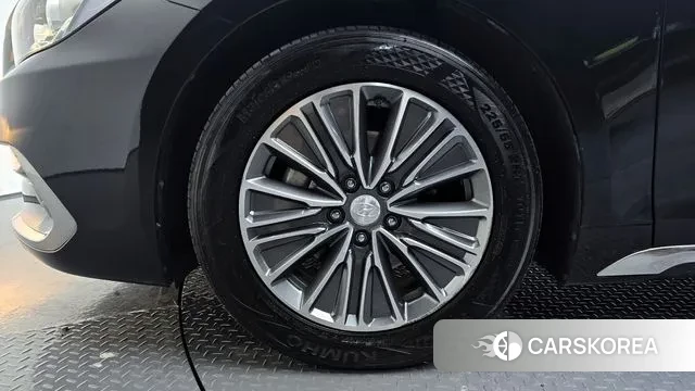 Hyundai Grandeur IG Hybrid id 3203531 из Кореи 15