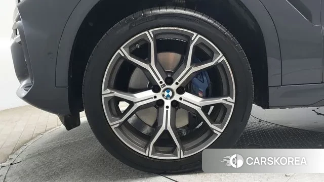 BMW X6 (G06) id 3619120 из Кореи 15