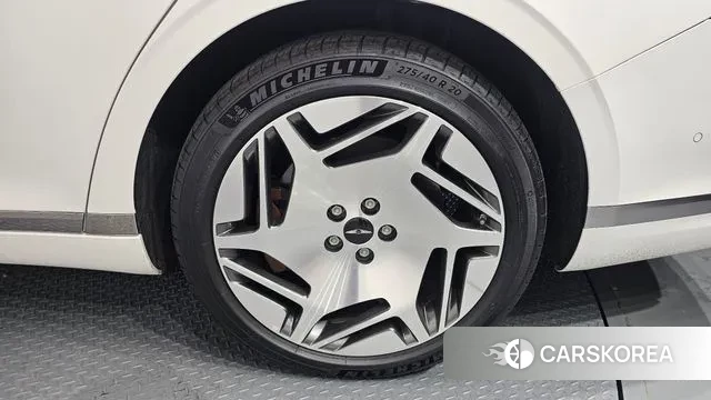 Genesis G90 (RS4) id 3769904 из Кореи 15