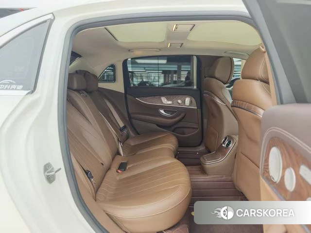 Mercedes-Benz E-class id 4279379 из Китая 7