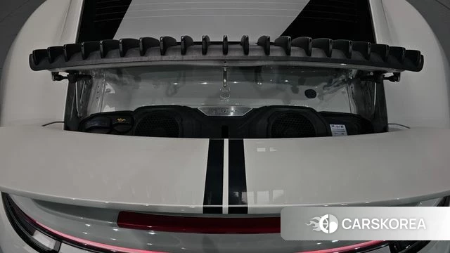 Porsche 911(992) id 4529252 из Кореи 28
