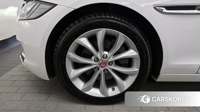 Jaguar XF (X260) id 3297191 из Кореи 15