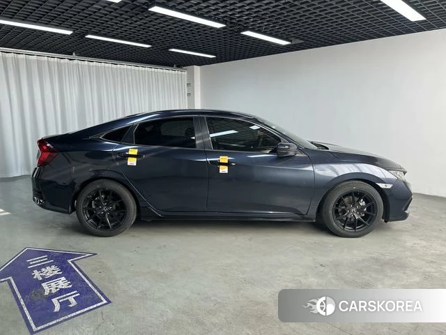 Honda Civic id 4253933 из Китая 15