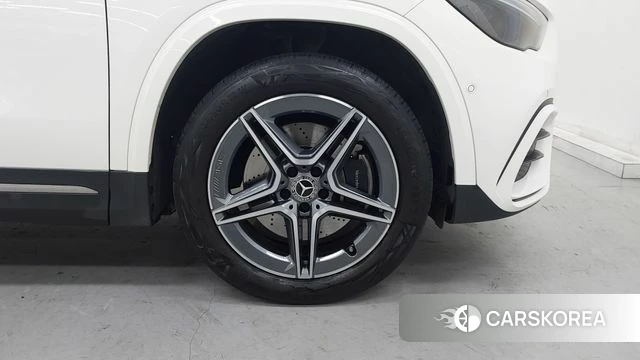 Mercedes-Benz GLA - Class H247 id 4322339 из Кореи 15