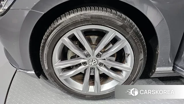 Volkswagen Passat GT (B8) id 3375063 из Кореи 15