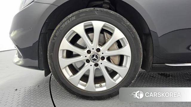 Mercedes-Benz E-Class W213 id 4775719 из Кореи 25