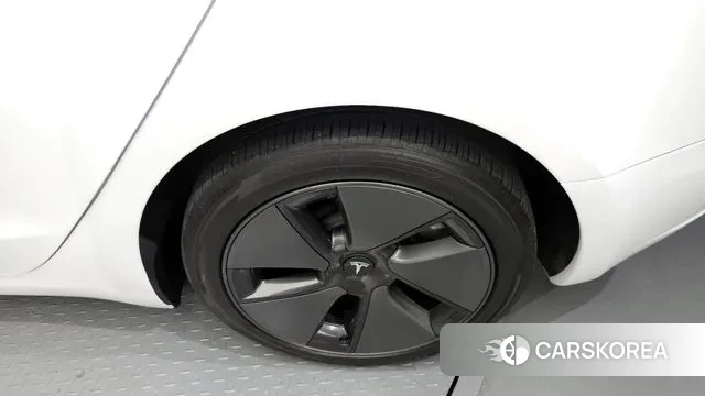 Tesla Model 3 id 3366200 из Кореи 15