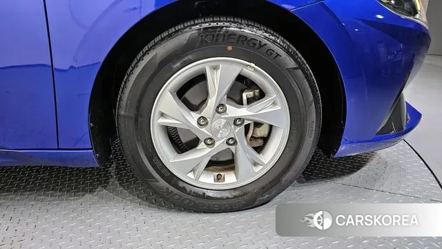 Hyundai Avante (CN7) id 3615979 из Кореи 15