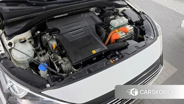 Hyundai Ionic Hybrid id 3413300 из Кореи 14