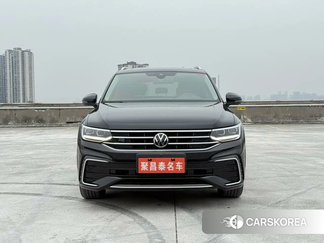 Volkswagen Tiguan L 2023 Черный из Китая, фото 5