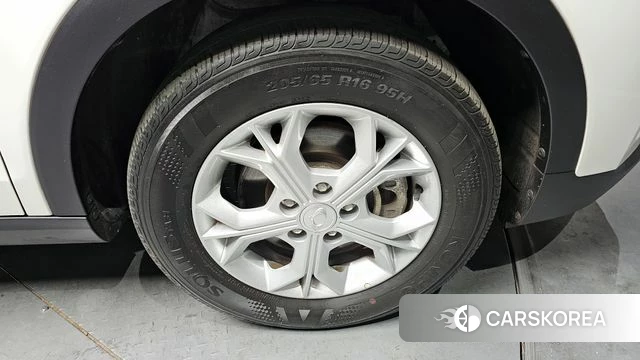 Ssangyong The New Tivoli id 3831742 из Кореи 15