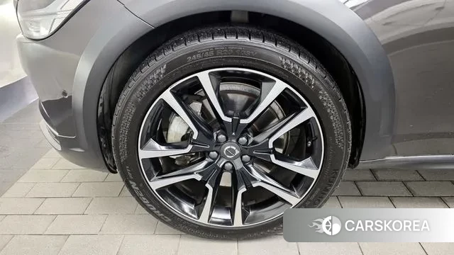 Volvo V90 Cross-Country id 3415922 из Кореи 15