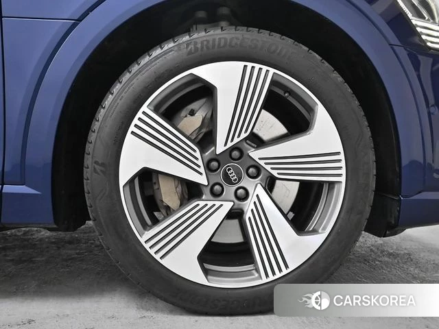 Audi e-Tron id 4566763 из Кореи 15