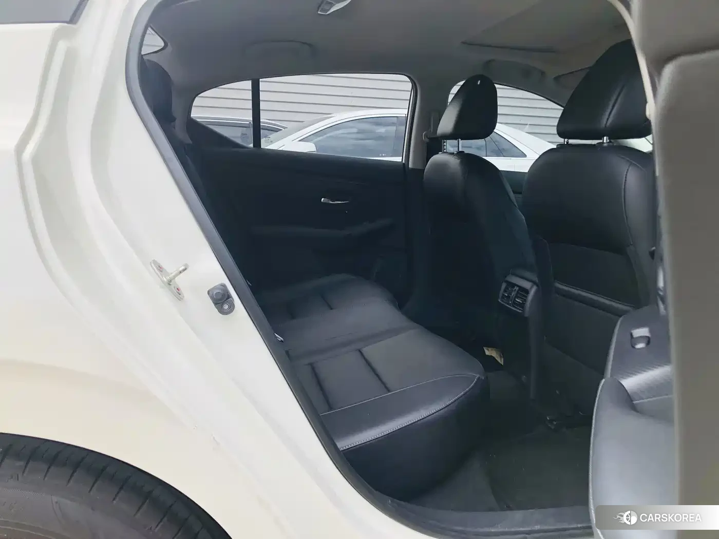 Nissan Sylphy id 4600692 из Китая 13
