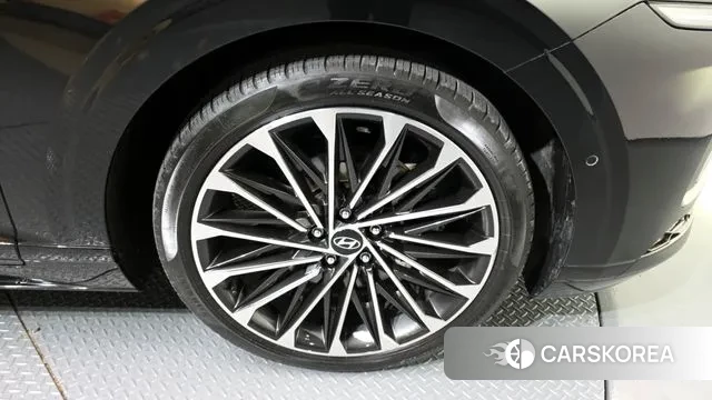 Hyundai Grandeur (GN7) id 3405744 из Кореи 15