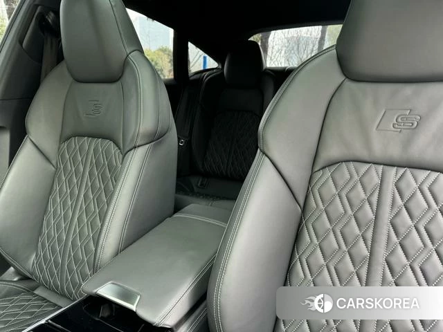 Audi A7 2025 Черный из Китая, фото 5