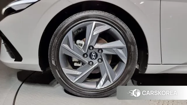 Hyundai The New Avante (CN7) id 3518042 из Кореи 15