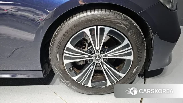 Mercedes-Benz E-Class W214 id 3114747 из Кореи 15