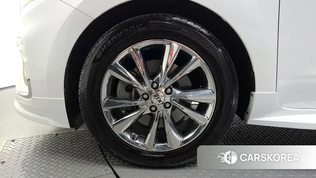 Kia The New Carnival id 3008944 из Кореи 15