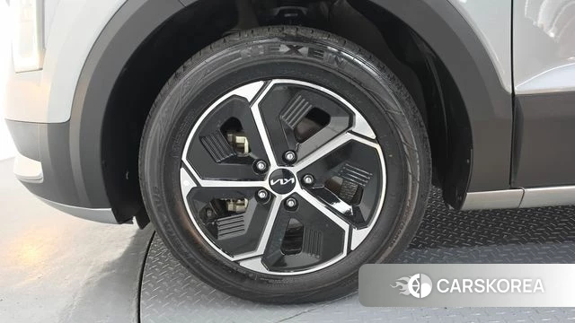 Kia Di Ol Nu Niro id 4018009 из Кореи 15