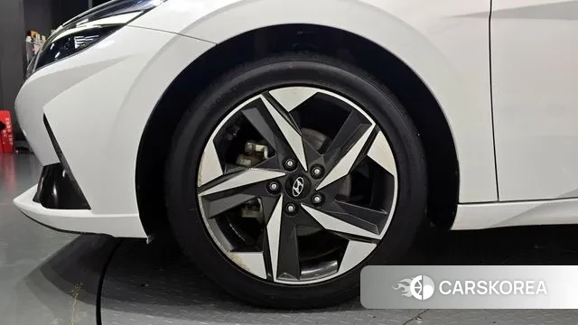 Hyundai Avante (CN7) id 3401079 из Кореи 15