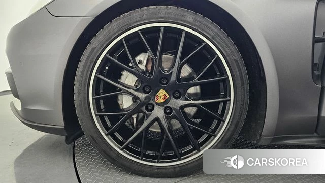 Porsche Panamera (971) id 3955969 из Кореи 15