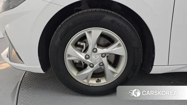 Hyundai Avante (CN7) id 2939815 из Кореи 15