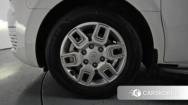 Hyundai Staria id 4244799 из Кореи 15