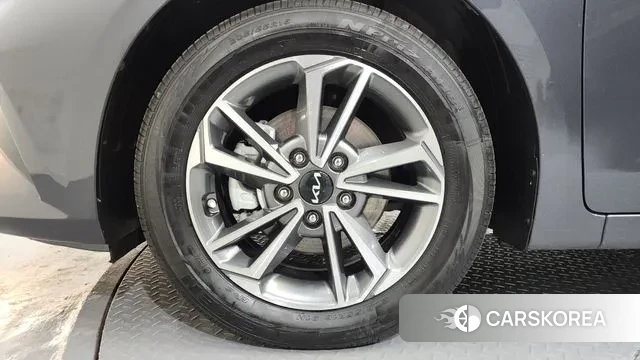 Kia The New K3 2nd generation id 3555985 из Кореи 15