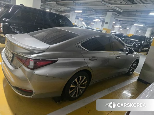 Lexus ES300h 7th generation 2018 Золотой из Кореи, фото 5