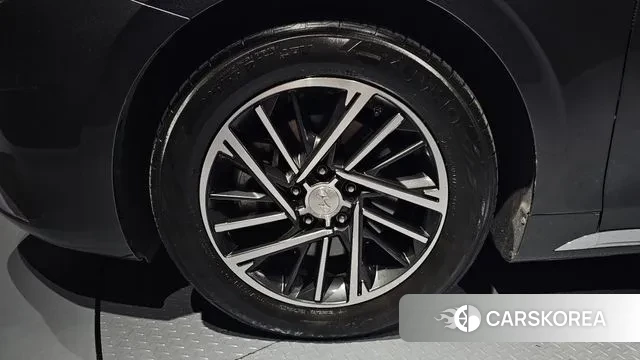 Hyundai The New Grandeur IG id 3028039 из Кореи 15