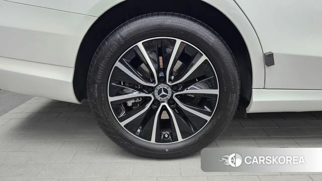 Mercedes-Benz C-Class W205 id 4770212 из Кореи 26