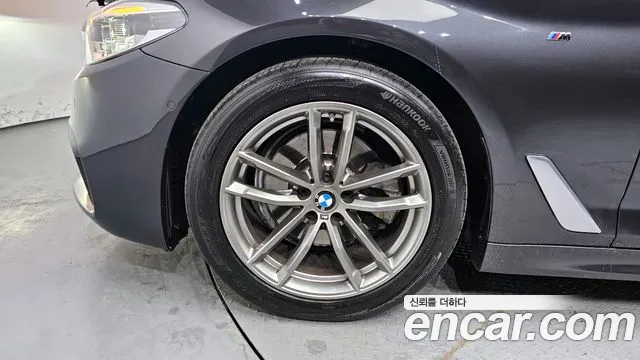 BMW 5 Series (G30) id 2452782 из Кореи 15