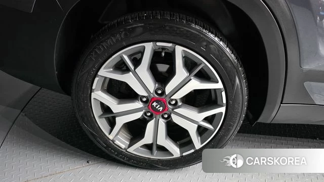 Kia Seltos id 4712934 из Кореи 15