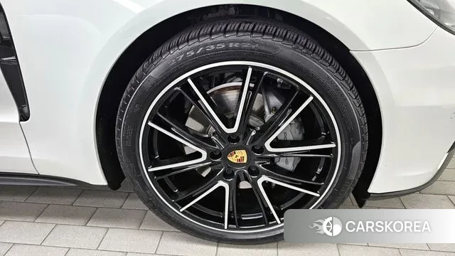 Porsche Panamera (971) id 3362933 из Кореи 15