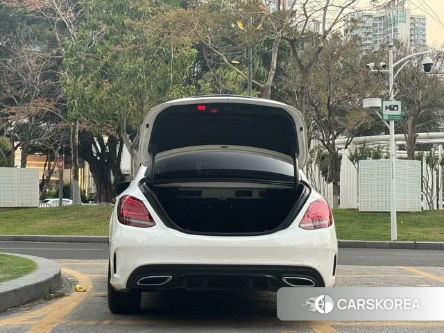 Mercedes-Benz Class C id 4393500 из Китая 10