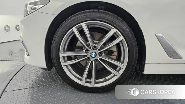 BMW 5 Series (G30) id 4294524 из Кореи 28