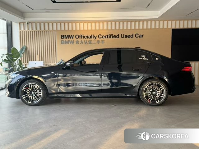 BMW 5 series id 4242488 из Китая 8