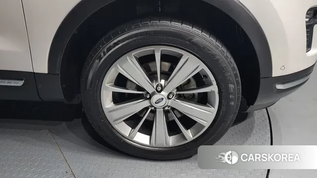 Ford Explorer id 3656702 из Кореи 15