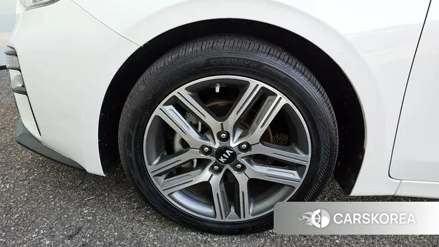 Kia Come New K3 id 3385893 из Кореи 15